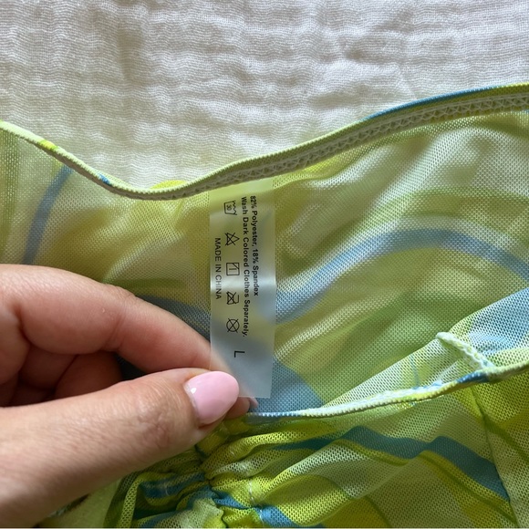 Shein Green and Blue Swirl Bikini Set and Skirt. - Picture 9 of 9